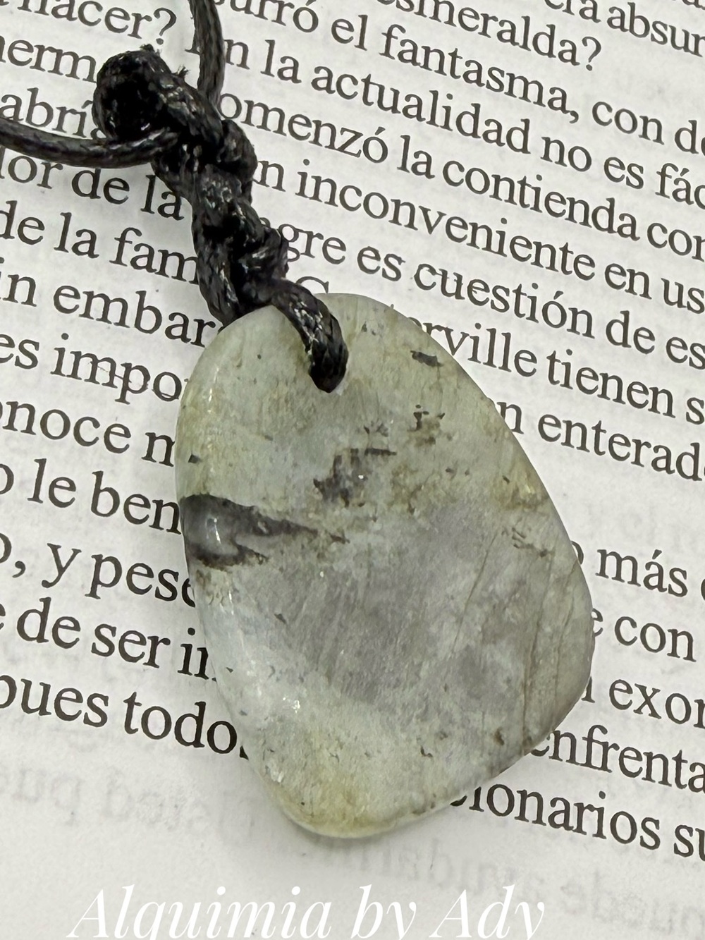 Labradorite Green-Gray Natural Stone Pendant Necklace